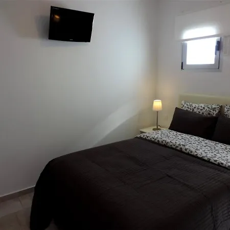 Gracioseros 211 * Puerto del Carmen